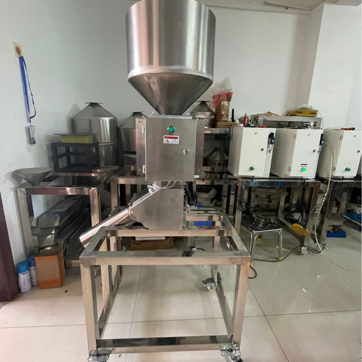 大口径异物筛选金属分离器食品药品颗粒金属检测仪高灵敏检测设备