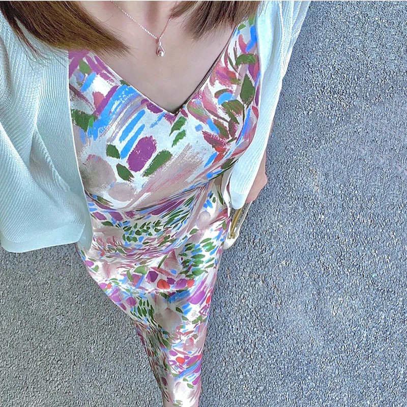 Special Offer: Commuter-Style Oil Painting Print Acetate Mid-Length High-Waisted Elastic Waist Slim Fit Fishtail Skirt with Adjustable Strap Set