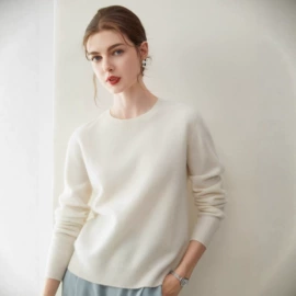 女式羊绒衫;女式针织衫;连衣裙