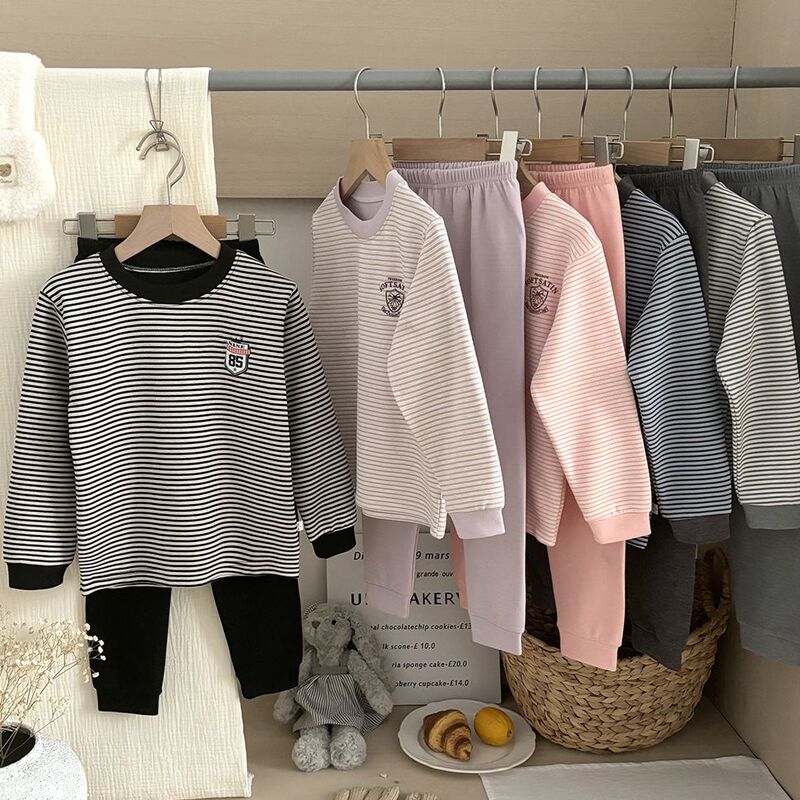 Autumn and Winter Wool and Silk Thermal Underwear Set for Boys and Girls, Two-Piece Children's Thermal Underwear Set, Baby Loungewear Autumn and Winter Wool and Silk Thermal Underwear Set for Boys and Girls, Two-Piece Children's Thermal Underwear Set, Baby Loungewear