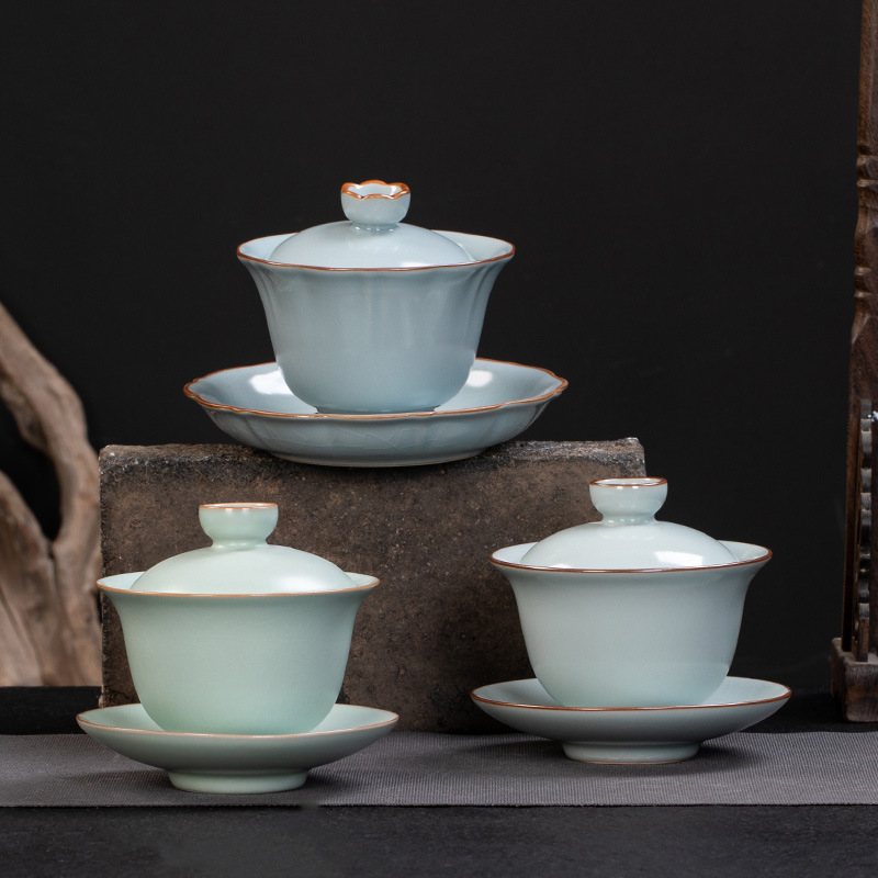 Ceramic tea cup