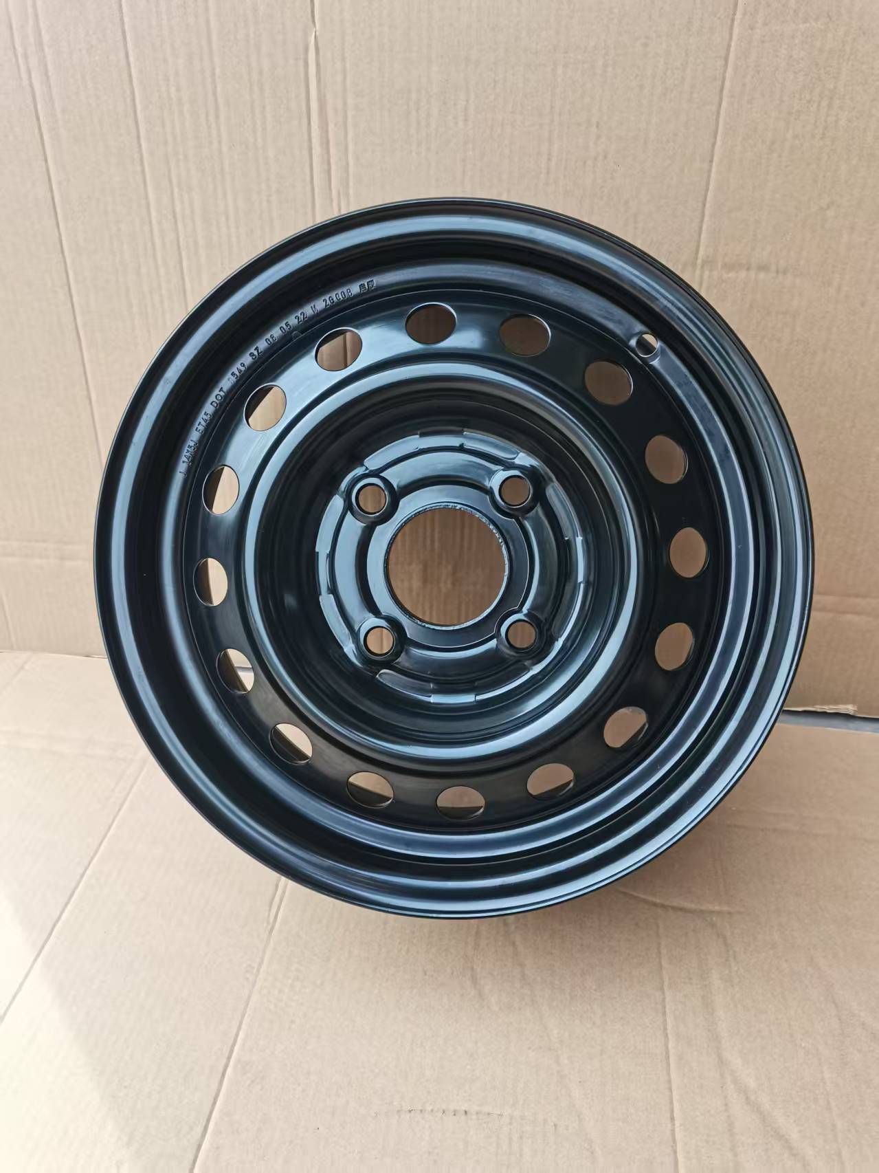 Suitable for Livina Sunshine 14inch Wheel Rims, Tiida Iron Rims, Venucia D50 R50 15inch Wheel Rim Accessories