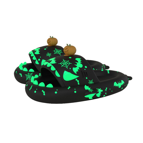 Cross-border Christmas glow-in-the-dark shark-shaped 4CM thick sole men's EVA lightweight step-on feeling home slippers, outdoor wear sandals