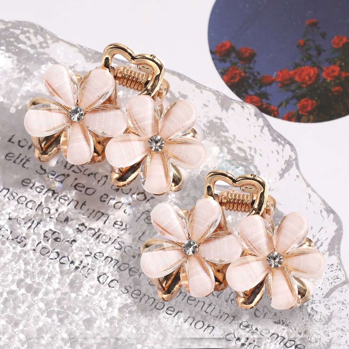 10g Weight Hair Clip, Hair Claws Hair Accessories Type Rhinestones Inlay Material 1 Pair Quantity Holiday, Daily Occasion Alloy Material Mountain, Knot, Butterfly, Bow Knot, Plumeria Pattern All Seasons Season Women's Gender Cute, Sweet Style Cute Sweet Women's Mountain Knot Butterfly Alloy Rhinestones Hair Clip Hair Claws 9
