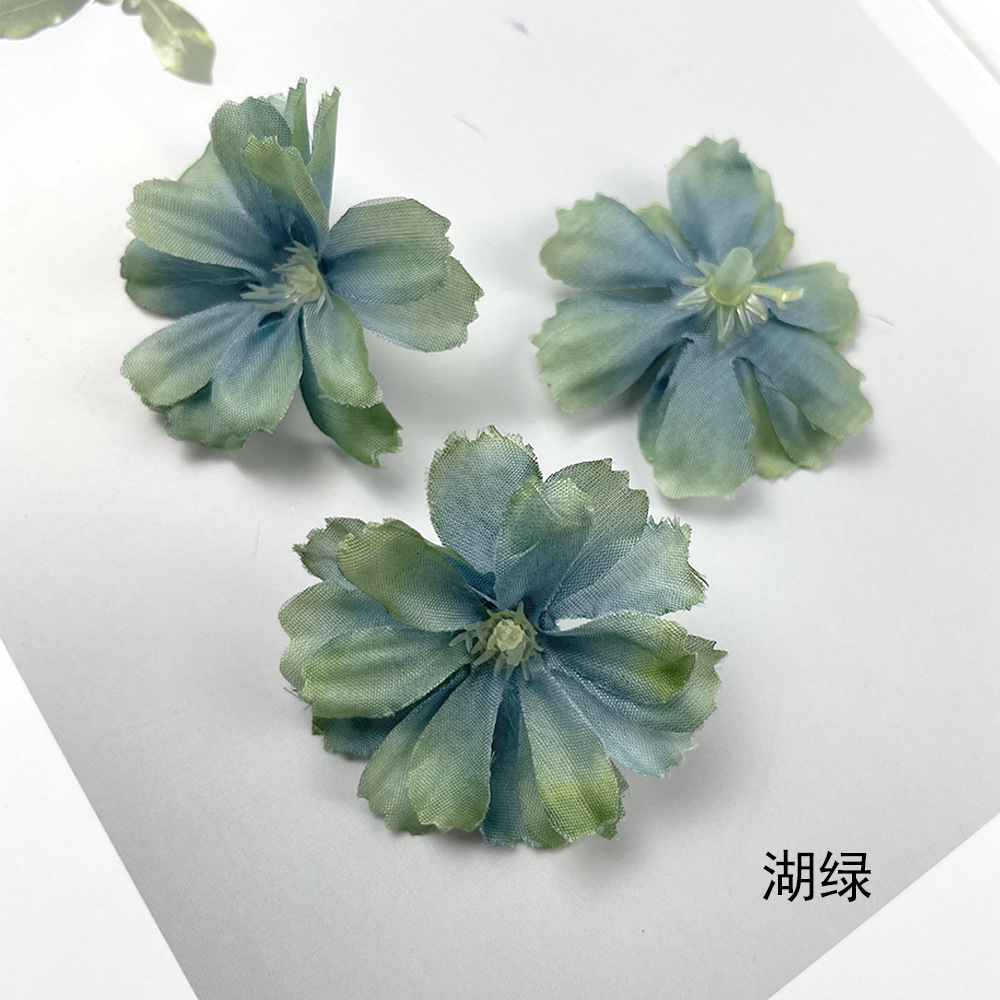 Simulación pequeña margarita flor di flor de ciruela falsa flor hecha a mano tocado accesorios de material de vestido paquete de paraguas decoración pequeña