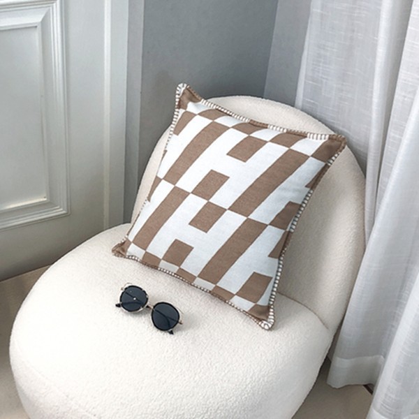 Amazon H 枕北欧モデルルーム昼休みソファクッション車の腰サポート背もたれクッションニット枕カバー