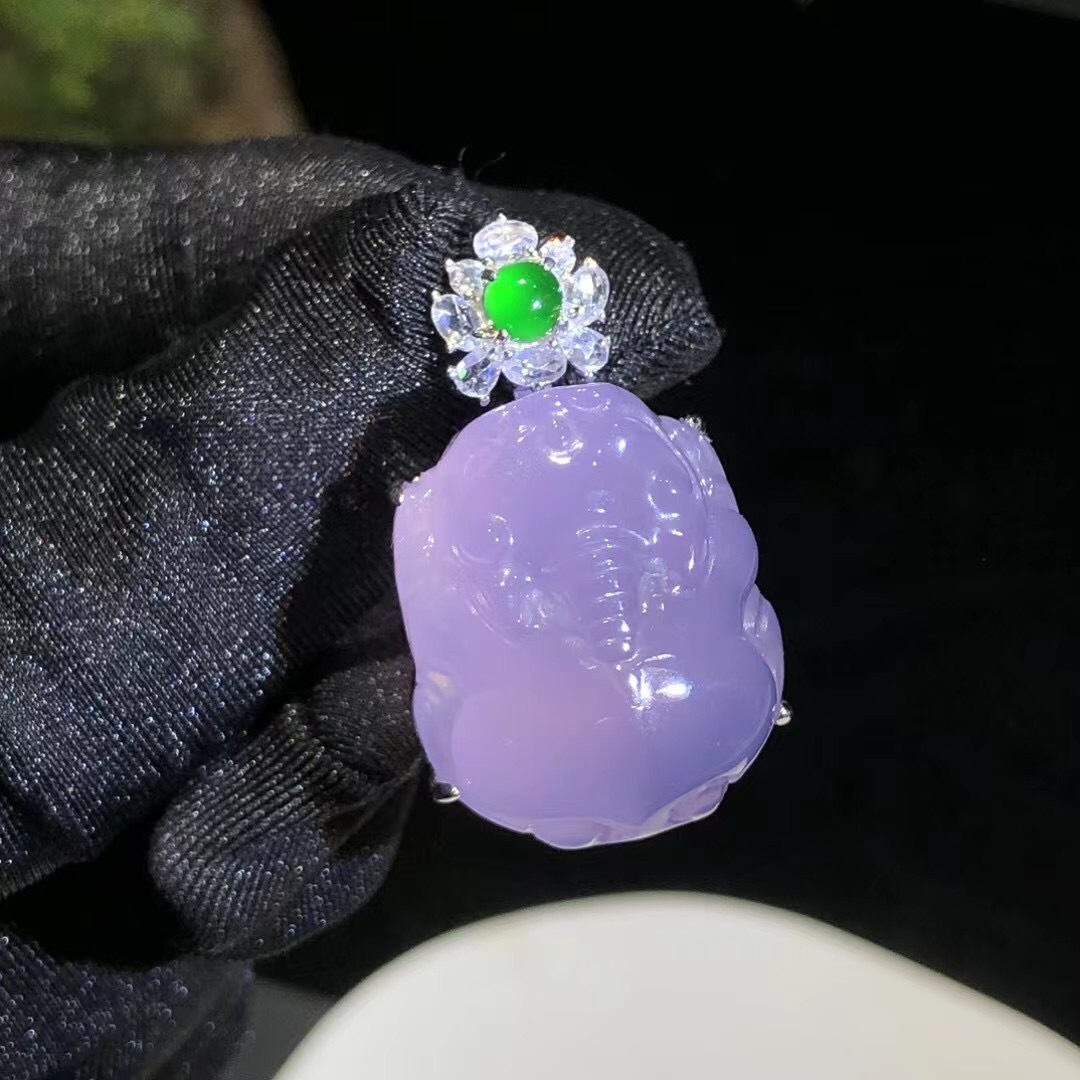 실버 S925 높은 얼음과 깊은 바이올렛 CHALCEDONY PIXIU 여성용 목걸이 패션 간단한 절묘한 옥 펜던트