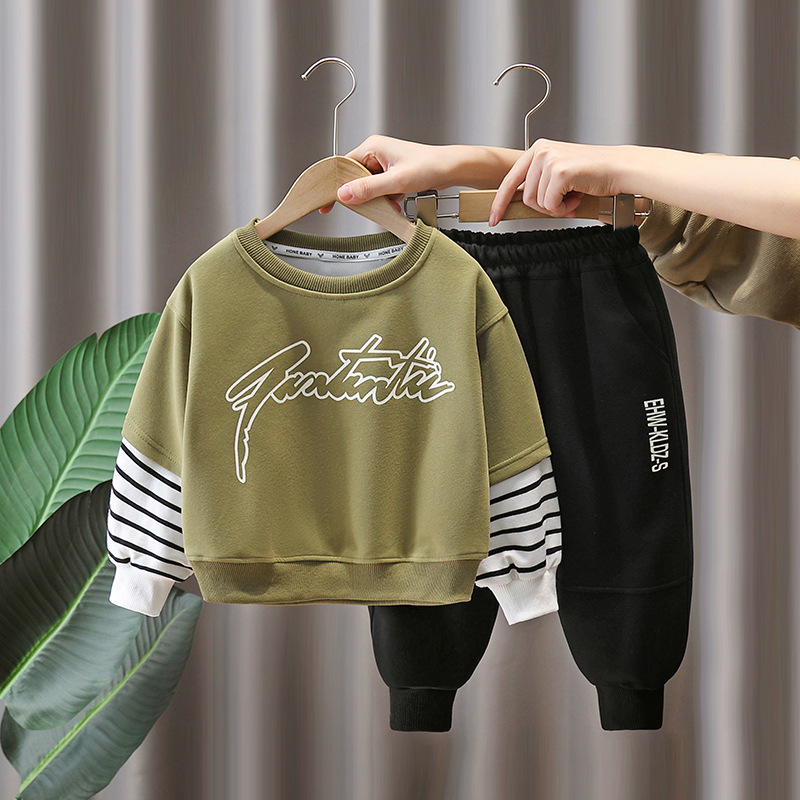 7836 traje de suéter para niños, chico de estilo occidental, moda de primavera y otoño, uso fresco, nuevo traje de dos piezas coreano de primavera 2025