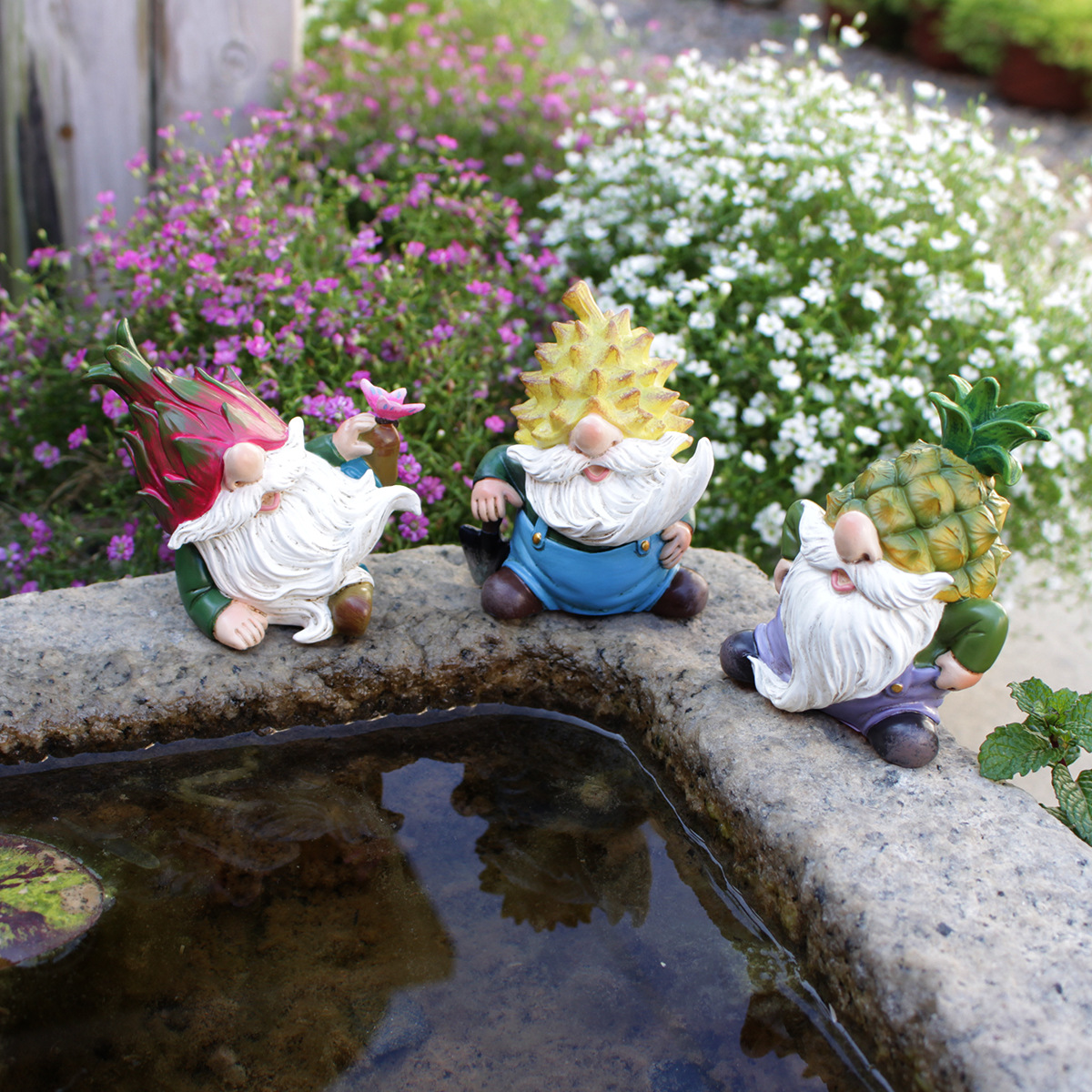 Creative Gift Fruit and vegetable dwarf shape decoration resin crafts courtyard micro landscape decoration outdoor garden decoration