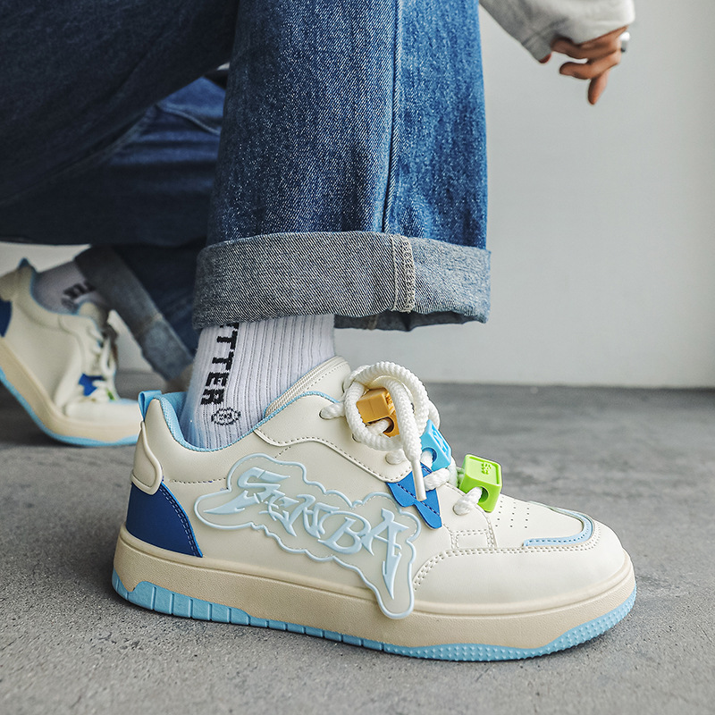 2024 nuevos zapatos de hombre primavera y otoño tendencia universal zapatos de skate casuales nicho coreano zapatos de moda de escuela secundaria