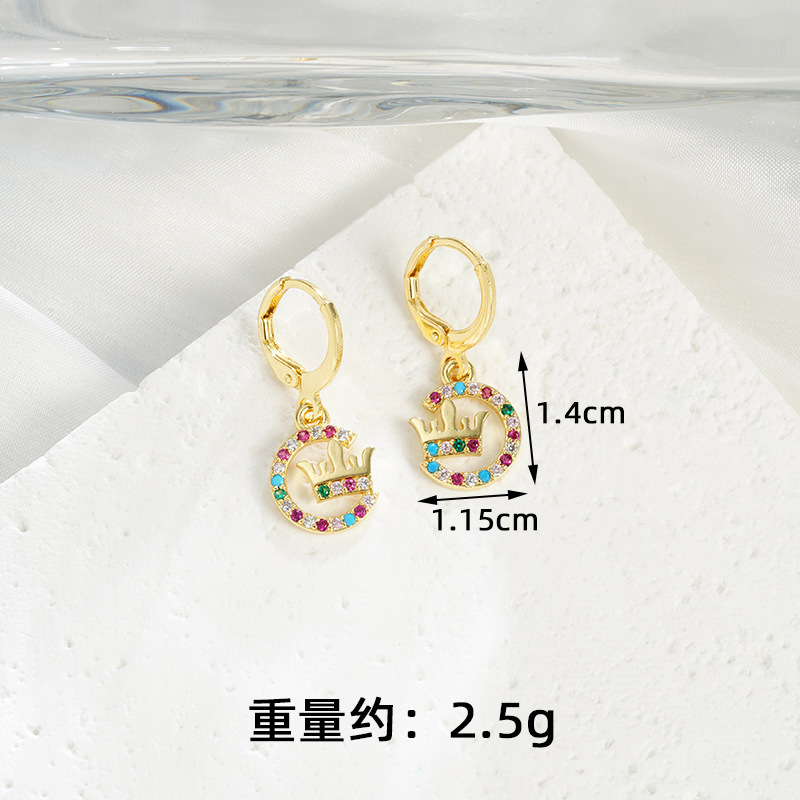 Collar de oro de arena vietnamita de lujo ligero, pendientes de corona hueca de diamantes de estilo europeo y americano, joyería de temperamento francés femenino al por mayor