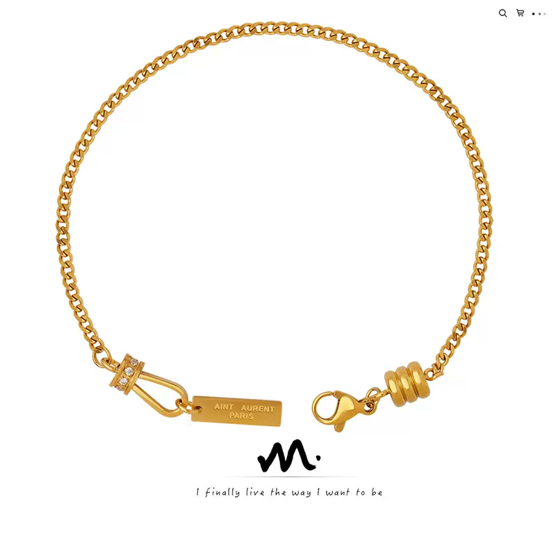 韩系镶嵌锆石刻字方牌吊坠手链复古风极简设计手饰品钛钢镀18K金