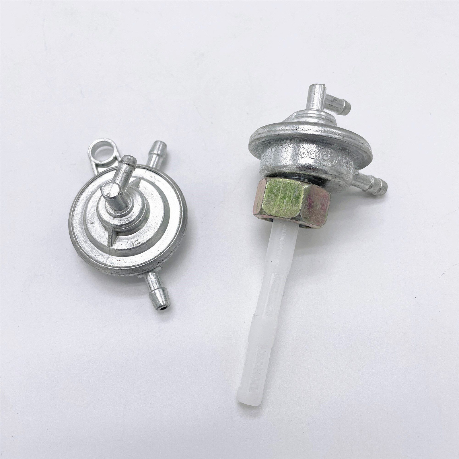 Scooter Female Model Oil Switch Gy6 Three-Way Four-Way Negative Pressure Oil Switch 125 Neptune Starlight Yang 50