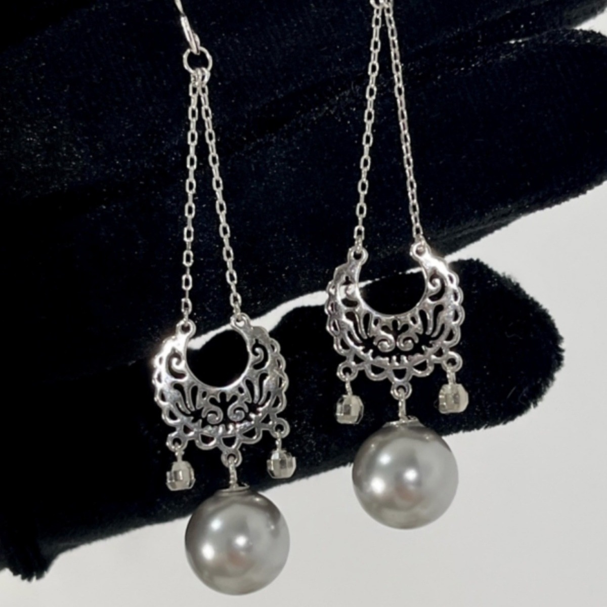 新款個性小眾針鏤空雕花吊墜珍珠耳環高級精緻獨特設計復古耳鈎