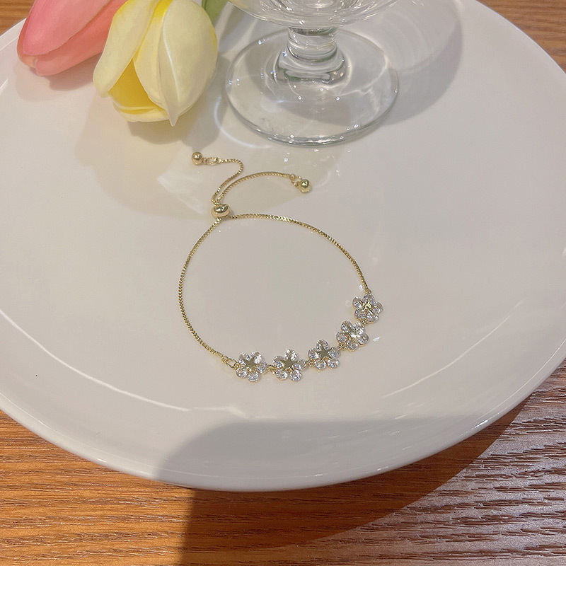 Fashion Flower Titanium Steel Plating Bracelets 1 Piece