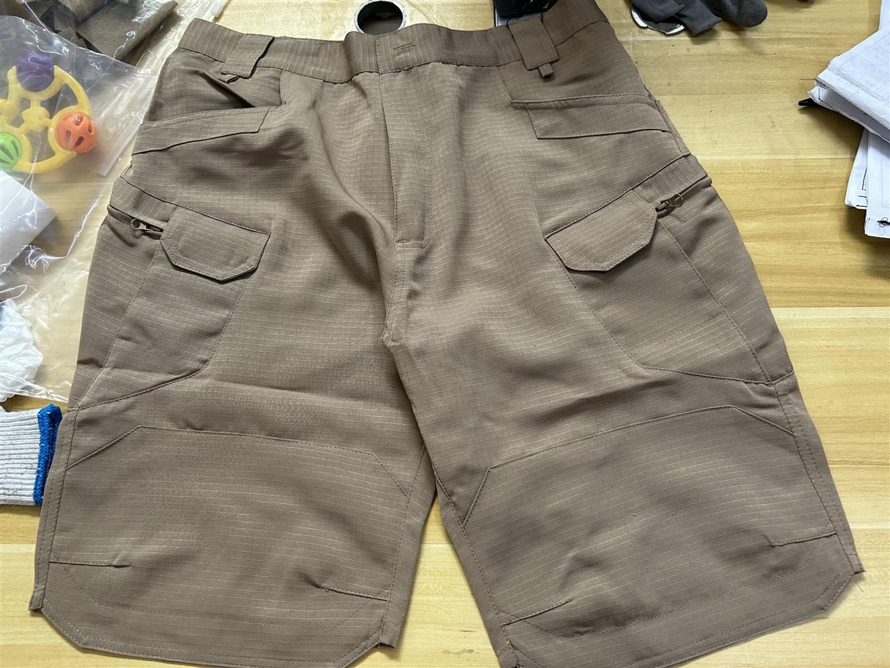 Cotton Blend, Polyester Fabric Type Men's Waterproof Quick Dry
shorts Solid Color Camouflage Streetwear Regular Fit Men's Bottoms