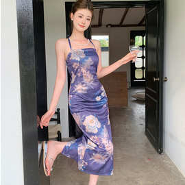 实拍 新中式复古挂脖吊带珍珠连衣裙女收腰气质感紫色后开叉