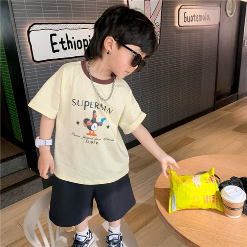 Children's short-sleeved T-shirt 2024 summer new style boys' tops and T-shirts, handsome contrasting colors, summer style children's clothing trendy