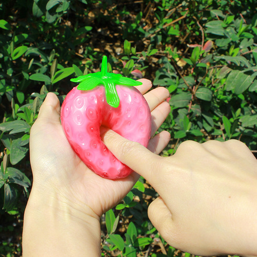 Light-changing Strawberry, Temperature-changing Strawberry, Color-changing Fruit in Light, Squeeze Fun TPR Big Strawberry Stress Relief Toy Wholesale