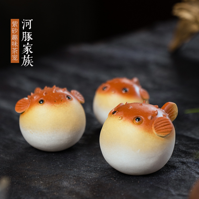 Yixing purple sand tea pet puffer fish ornaments can raise tea play tea table home tea ceremony surrounding puffer fish family manufacturers wholesale