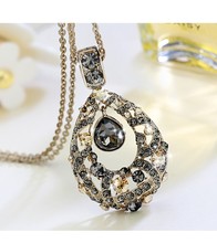 满钻水滴毛衣链2025年新款潮女长款简约百搭韩国时尚衣服挂件项链