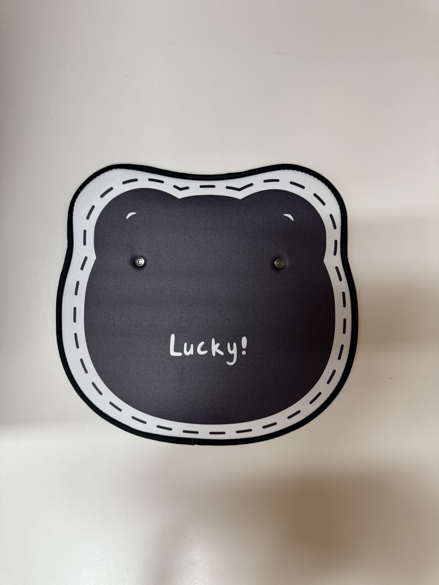 Ins-Style Black and White Dotted Line Bear Head Car Anti-Kick Mat, Bear Seat Back Protector, Scratch-Resistant and Dirt-Resistant Car Mat