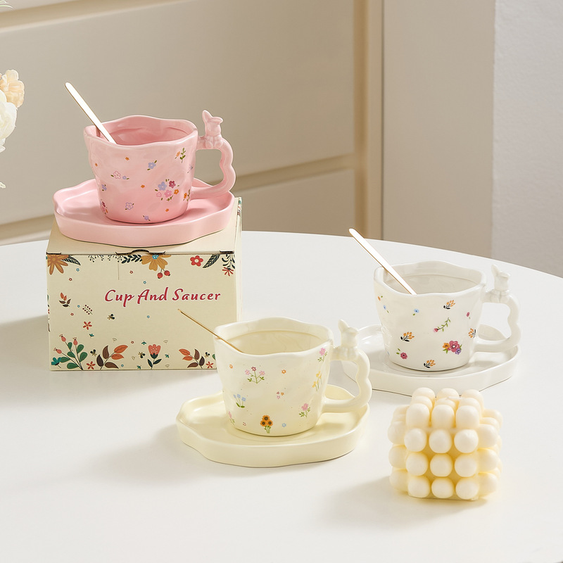 Hand-Held Coffee Cup and Saucer, Cute Girly Heart Mug, Small Floral Afternoon Tea Ceramic Cup, Hand-Painted High-Value Cup