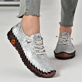 男式休闲单鞋;男式马丁靴;男式凉鞋