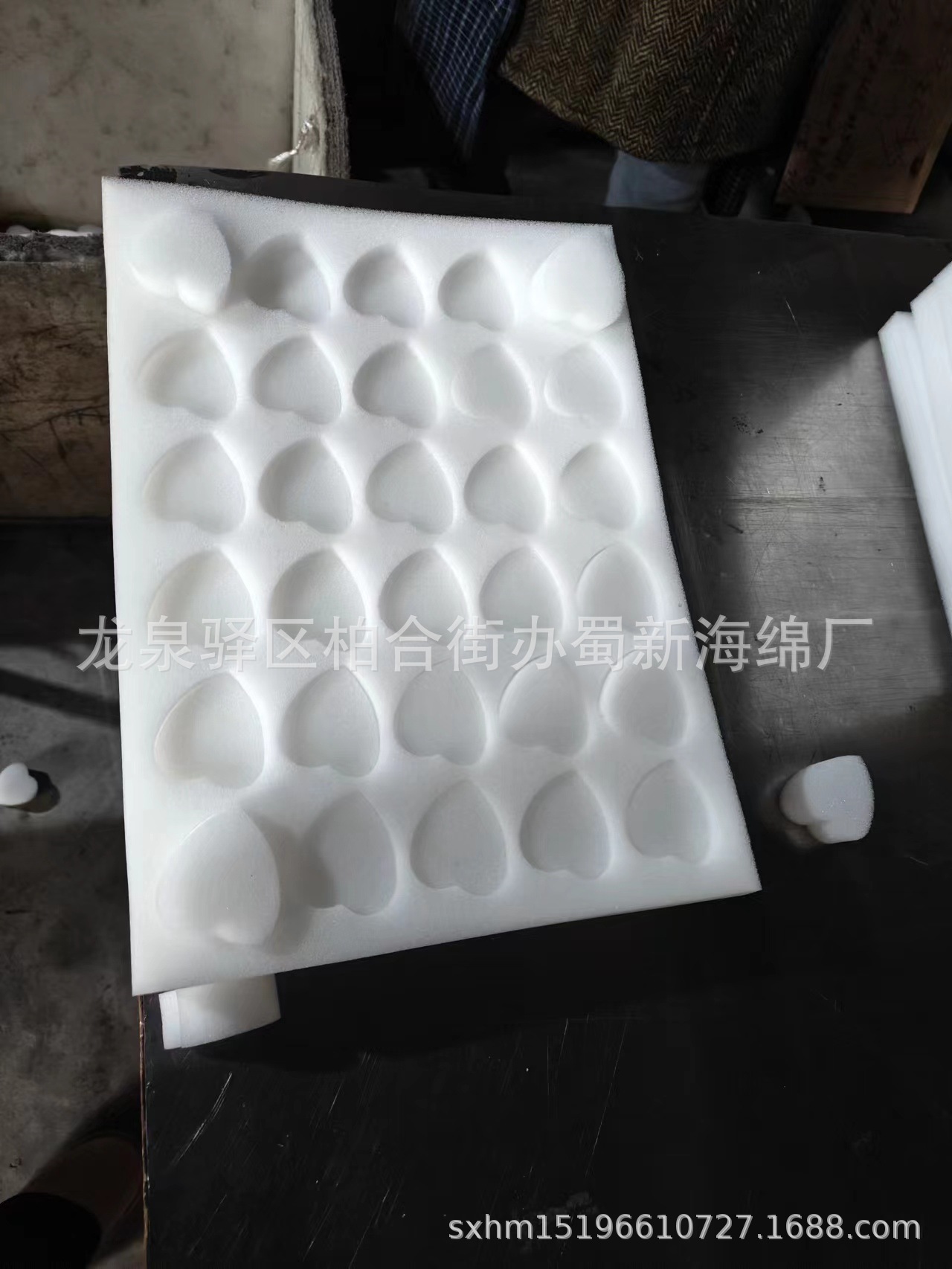 厂家供应草莓包装海绵/心型草莓海绵/礼盒草莓包装/66枚77枚海绵