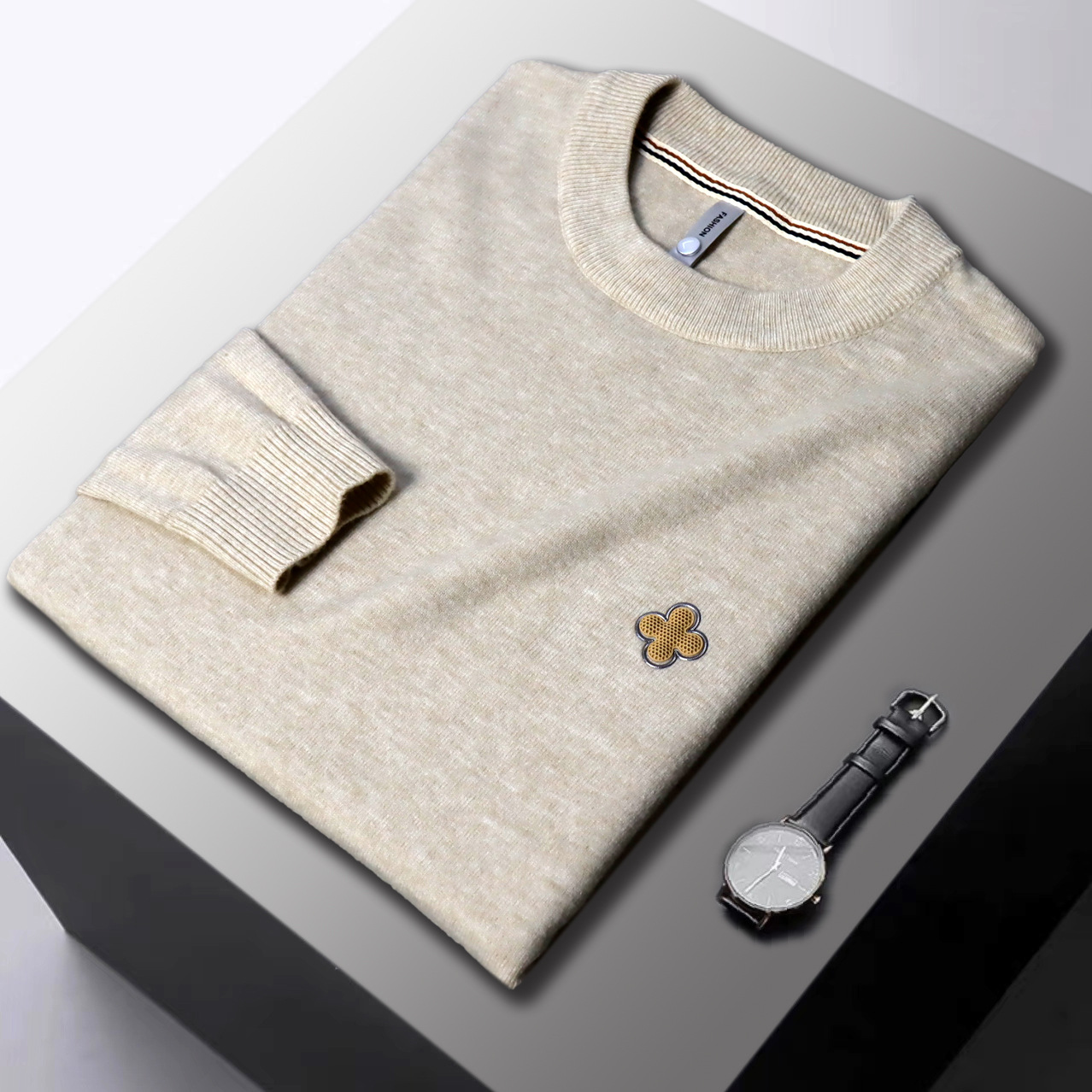 Men's Clothing 2024 Korean trend super soft cashmere badge design knitted round neck sweater men's autumn slim warm top bottoming shirt_voghion.com