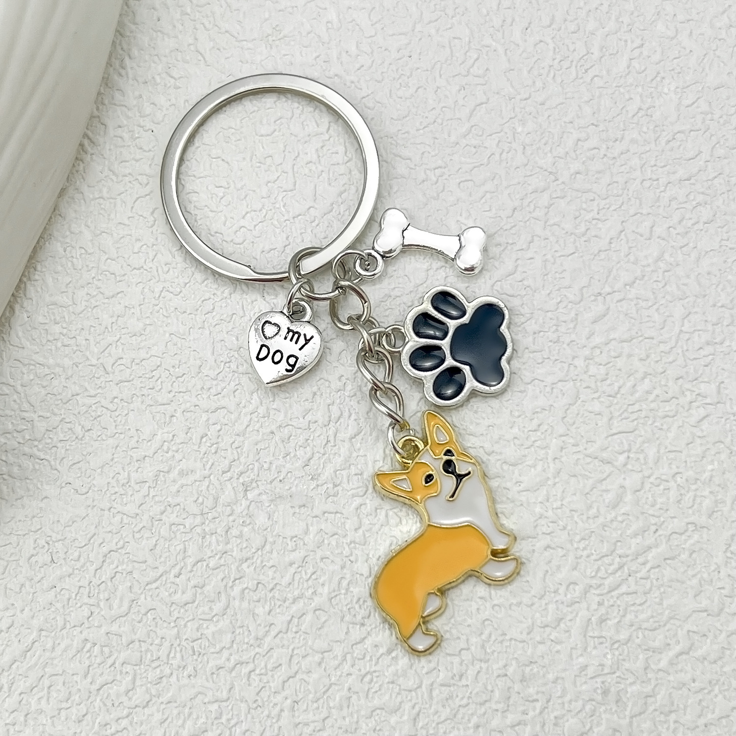 1 Piece Quantity 1 Piece Casual Cute Simple Style Dog Alloy Enamel Keychain