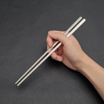 304不锈钢 厂家直销钛净化实心筷食品级家用酒店扁筷钛餐具