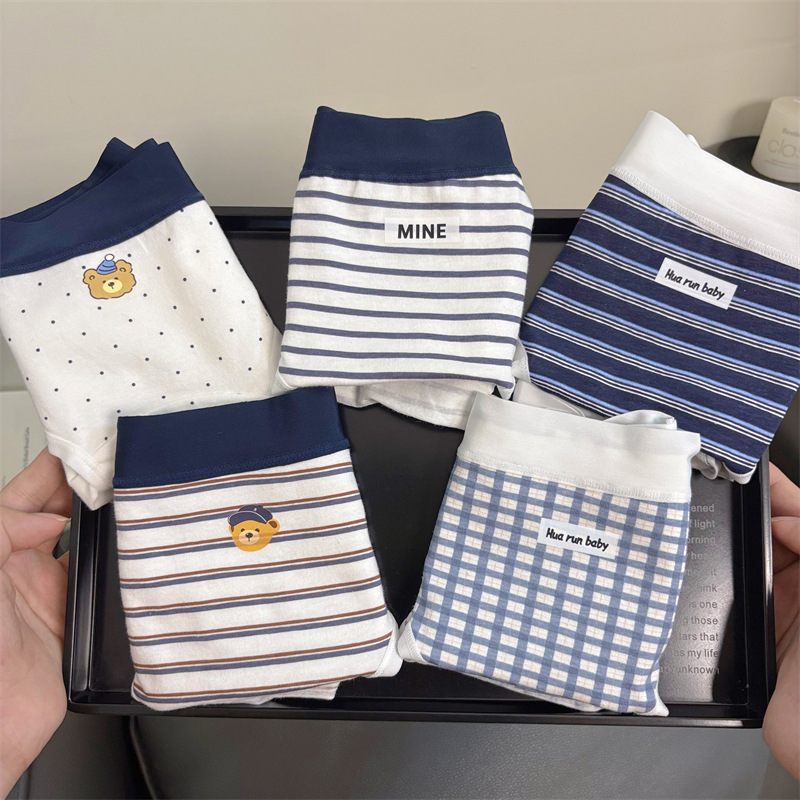 College-style bear-themed women's cotton panties, 10A antibacterial, extended crotch, mid-waist, hip-hugging women's briefs College-style bear-themed women's cotton panties, 10A antibacterial, extended crotch, mid-waist, hip-hugging women's briefs