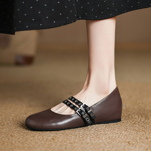 ������~miumiuŮ���L�T��ƴ��ɫ��Ƥ������ЬŮ�Ը����mͨ�ڈA�^