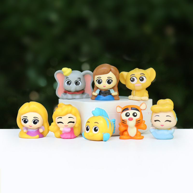 Linda caricatura anime princesa de tres ojos serie de peces payaso muñeca linda bolsa ciega juguete escritorio coche decoración