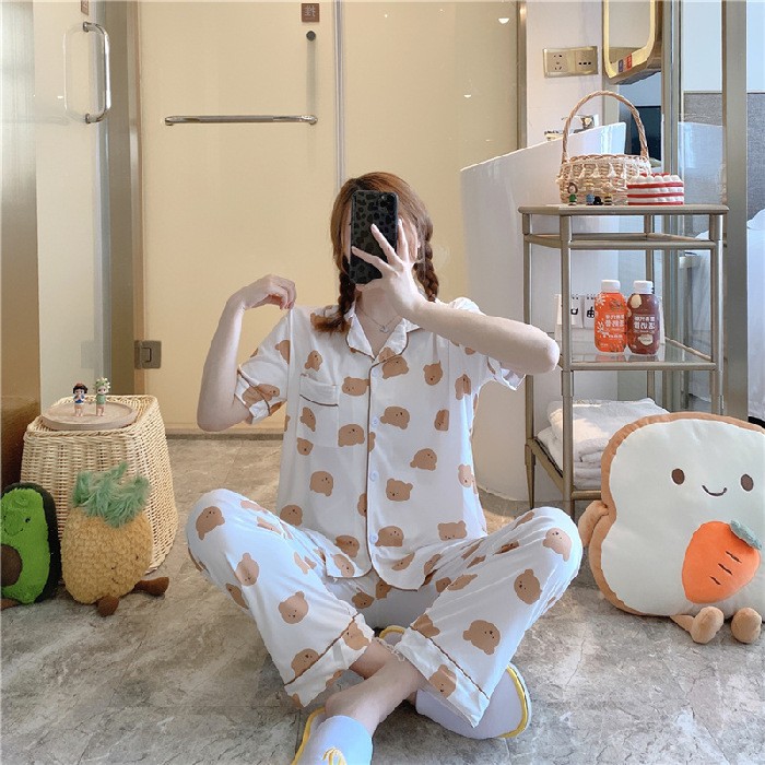 Pantalones de manga corta pijamas de las mujeres de verano estilo coreano ins cardigan leche traje de seda hogar ocio dibujos animados estudiante fuera image 1