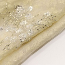 流行杏金色蕾丝底欧根纱底双层珠片绣花布国风马甲外套旗袍等面料