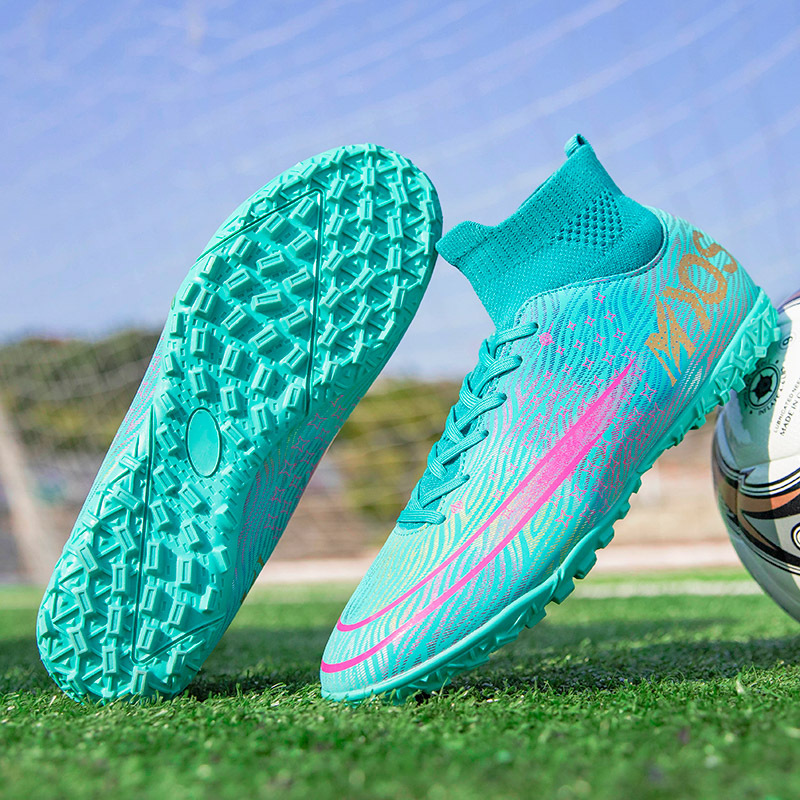 Mandarin Duck football shoes men's broken nails children's boys and girls short nails flat training shoes high-top sneakers_voghion.com