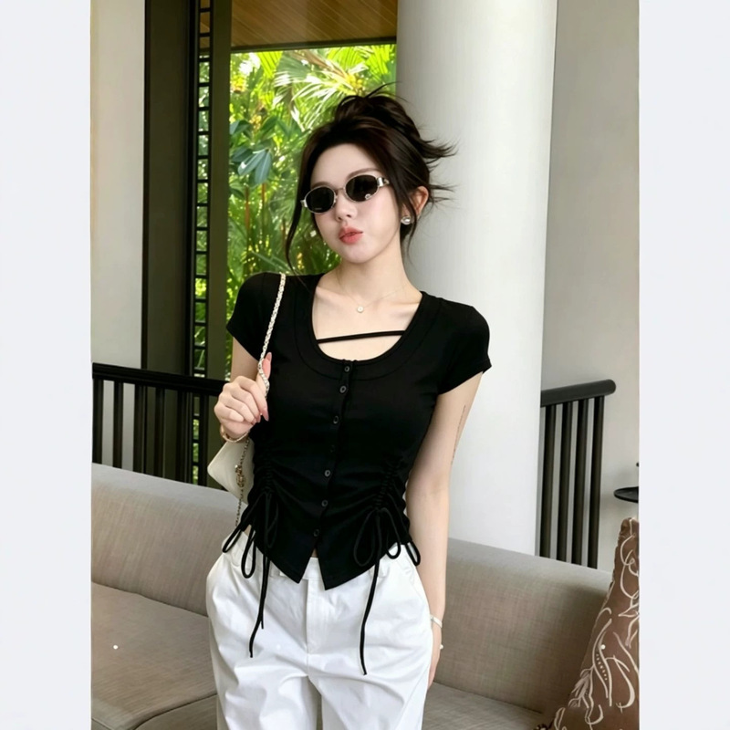 Hollow-Out U-Neck Buttoned Drawstring Short-Sleeve T-Shirt for Women, Summer Design, Niche Style, Waist-Cinching, Slimming, Unique and Super Stylish Top Hollow-Out U-Neck Buttoned Drawstring Short-Sleeve T-Shirt for Women, Summer Design, Niche Style, Waist-Cinching, Slimming, Unique and Super Stylish Top