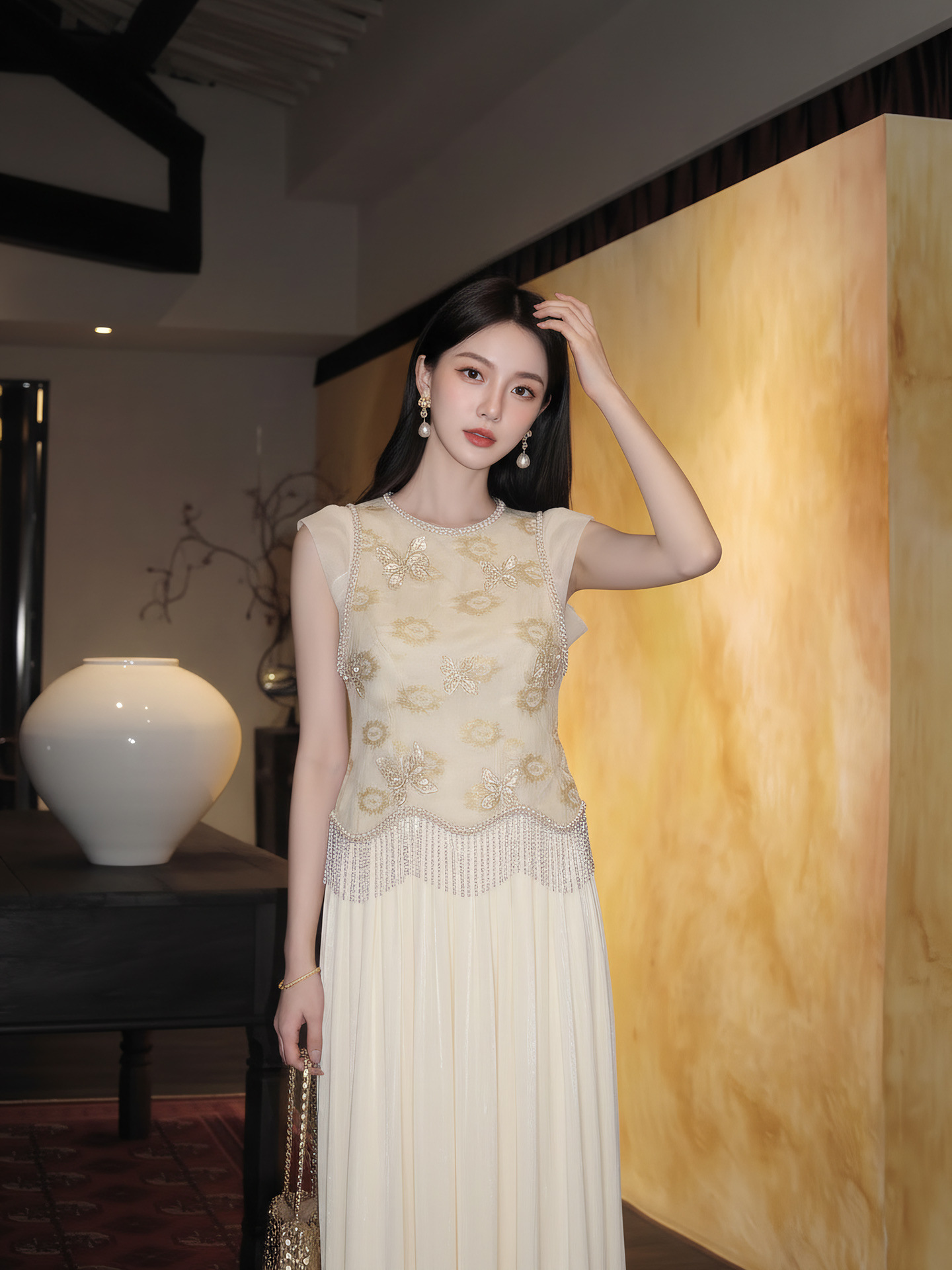 Bộ áo hai dây và chân váy nữ thêu hoa đính cườm phong cách Trung Hoa — bộ đồ, nửa váy, Trang chủ