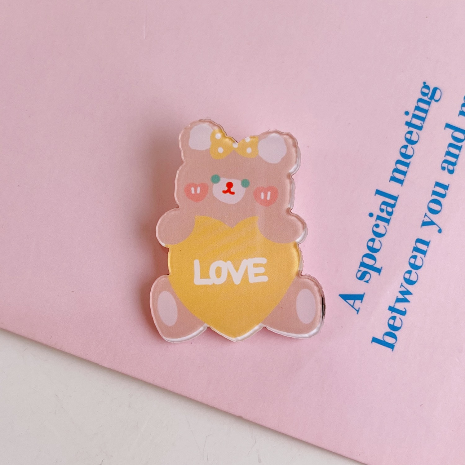 Tengyi ins viento lindo de dibujos animados acrílico cachorro broche insignia al por mayor ropa bolso colgante joyería pin