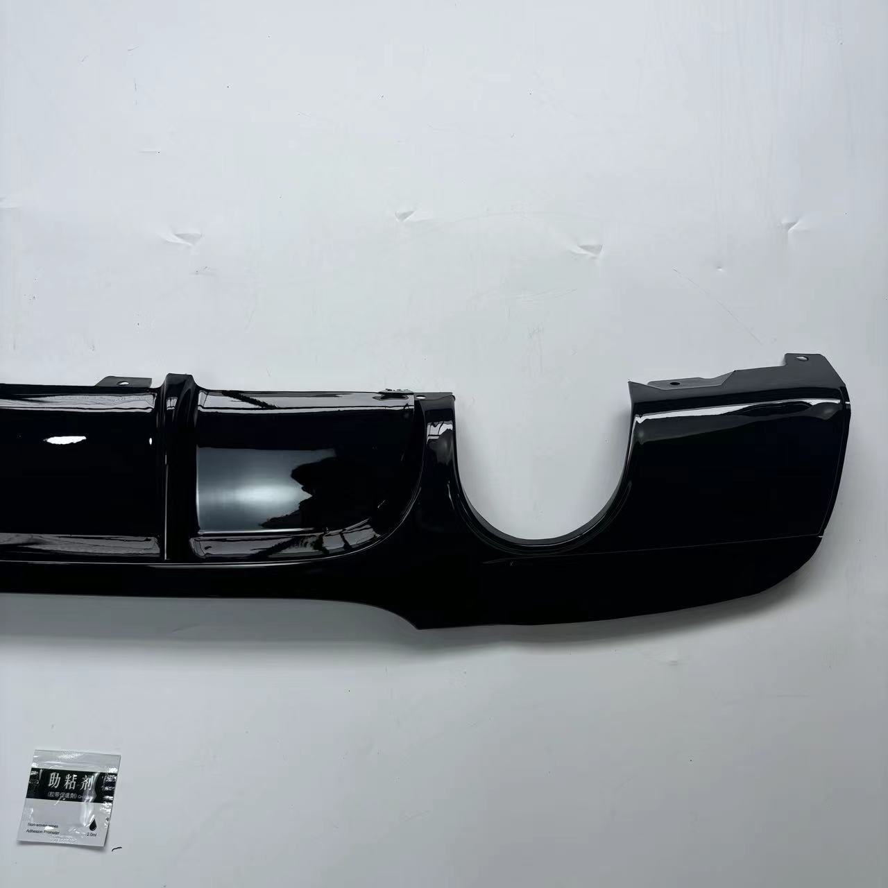 Suitable for BMW 3 series rear lip E90 modified MP without lights bilateral single-output rear lip rear spoiler small surround kit