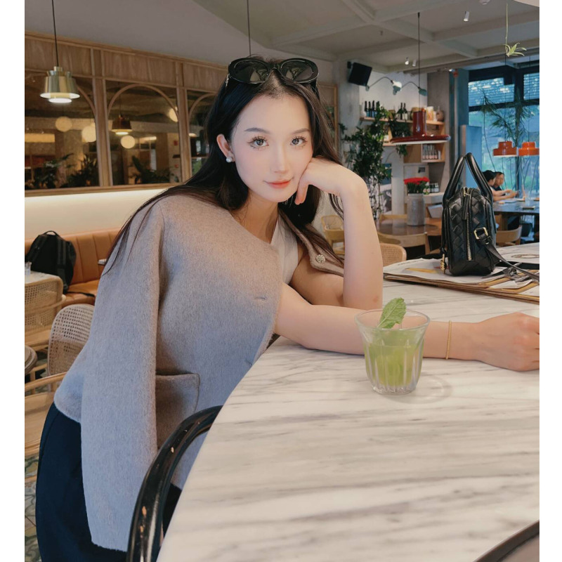 Heavy welfare! High-end Camel Velvet Silk Wool Chanel Style Women's Clothing Woolen Coat Short Woolen Coat for Women