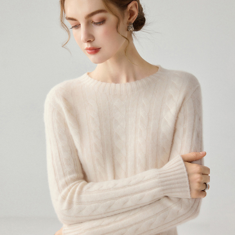 2026 Autumn New Women's Knitted Pullover Round Neck Cable Knit Sweater Women's Premium Garment Thickened Base Layer