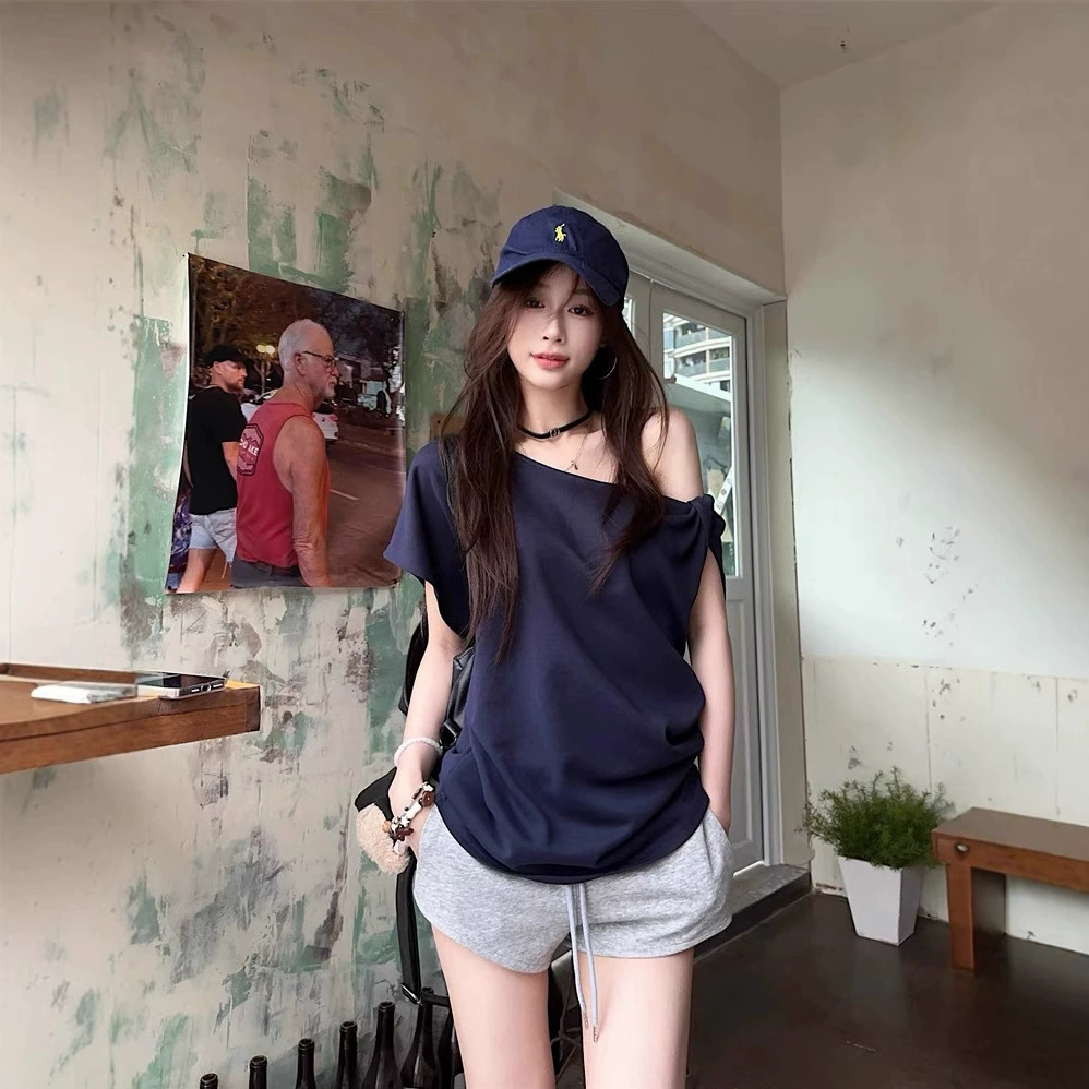 Summer fitted short sleeve T-shirt