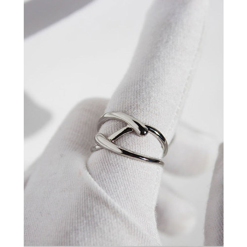 European and American simple fashion geometric lines cross design open ring female ins cold style stacked ring 447
