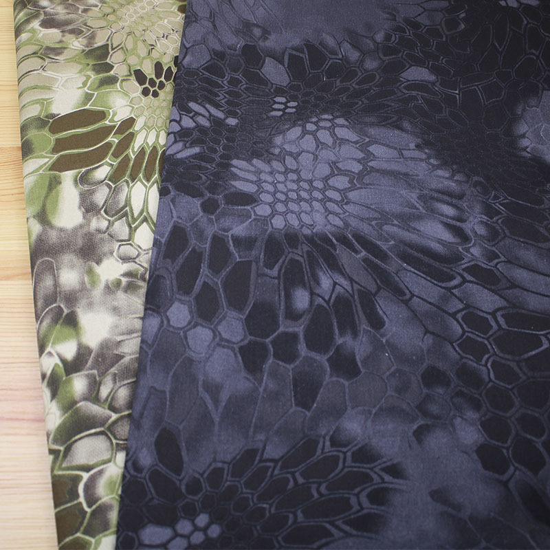 爆款纯棉蟒纹迷彩印花 蛇皮纹 网纹迷彩 黑色蟒纹服装面料