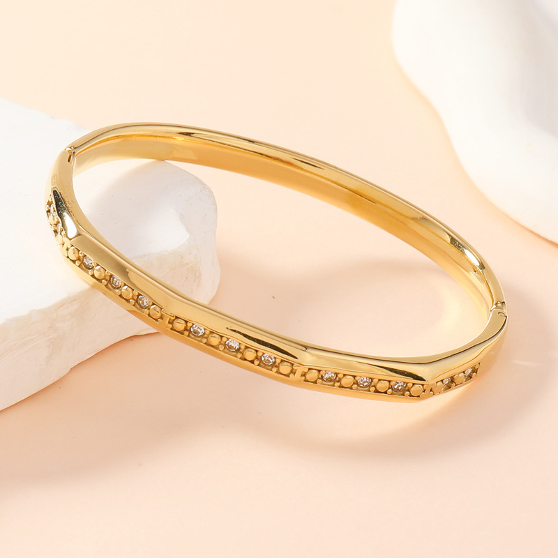 Fábrica directa pulsera de acero inoxidable mujer no decoloración sensación de alta calidad una fila de microdiamantes fijación pulsera joyería de acero