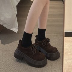 女性用ヌバックレザー厚底ローファー、レースアップ2025新作レトロラージトゥシューズ、シングルライニングスモールレザーシューズ