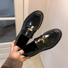 真皮乐福鞋女2024新款秋冬粗跟厚底高跟单鞋复古黑色英伦风小皮鞋